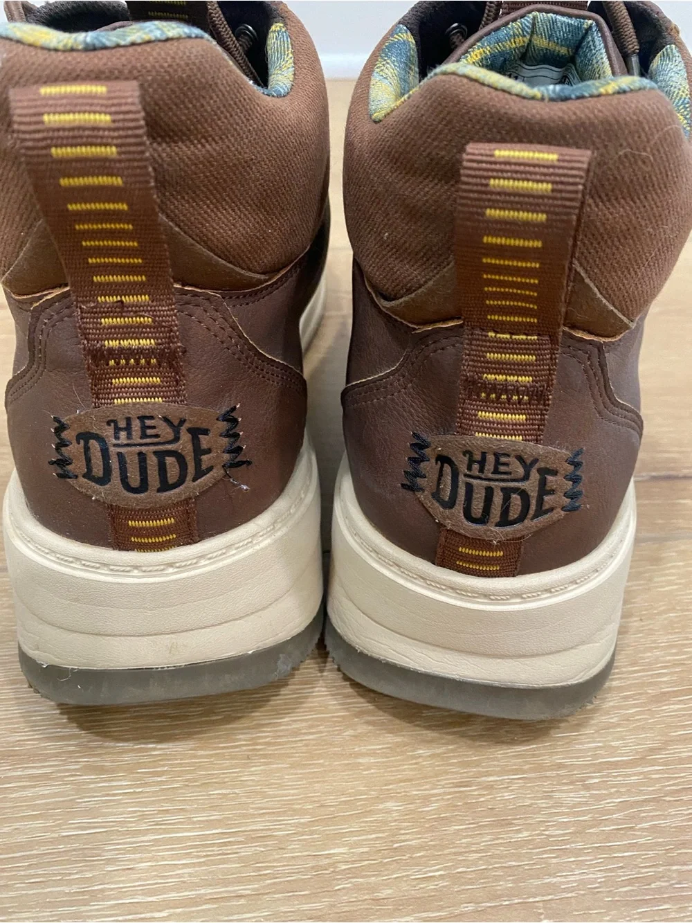 Hey Dude Boots Men’s 11 Brown Tahoe Classic Mid Top Chukka Comfort Outdoor